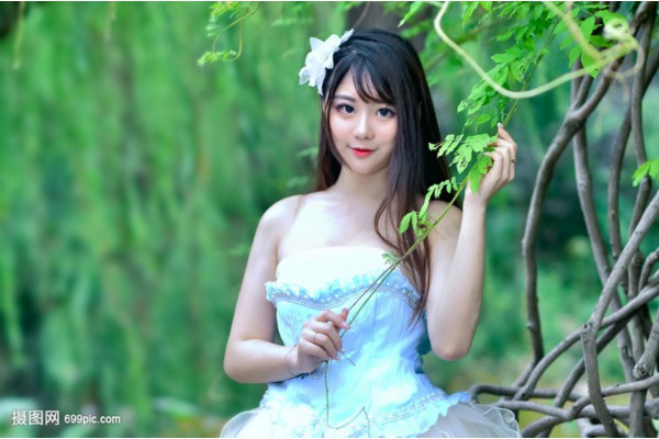 盐藻软胶囊：天然保健品，功效显著